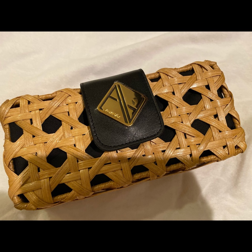 Aranaz clutch bag brand new with dust bag